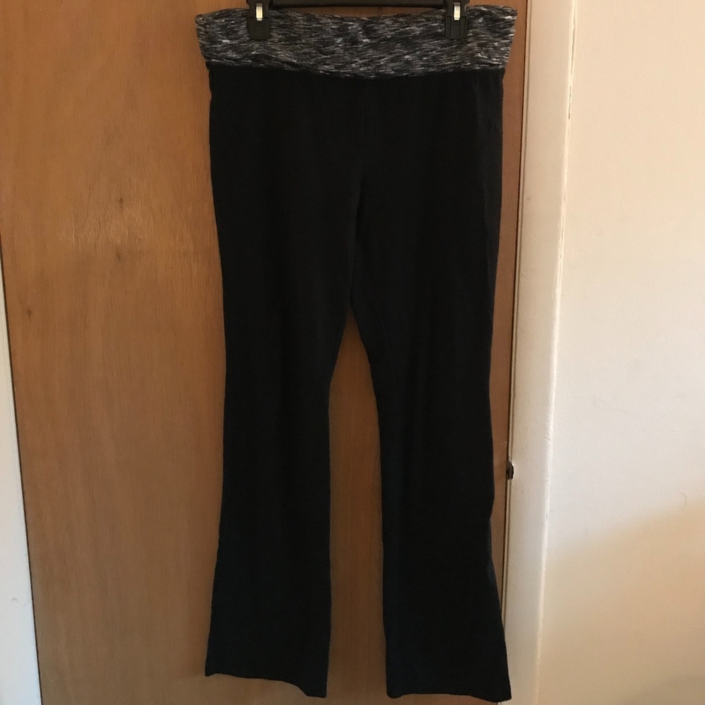Mossimo Black/Gray Yoga Pants